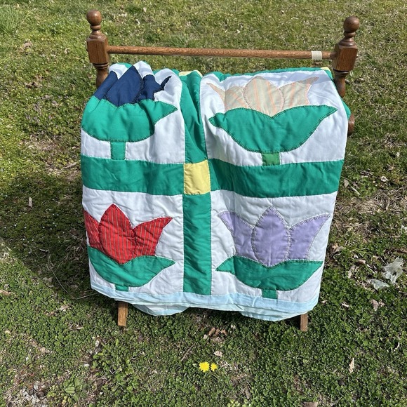 VTG Handmade QUILT Applique Style Tulips Large 96"x82" 1930s - Picture 2 of 13